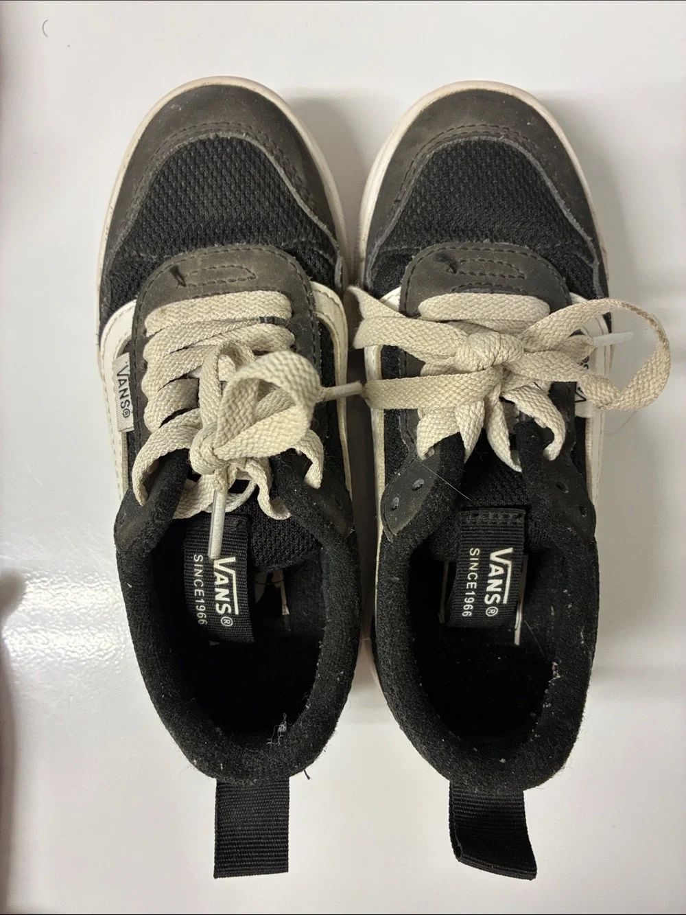 Vans Kids Black and Cream Low-Top Sneakers